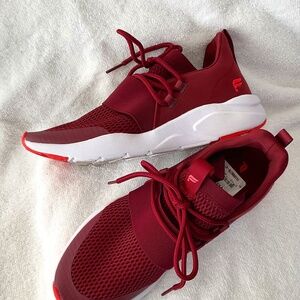 Rust sneakers,size 6, brand new women’s